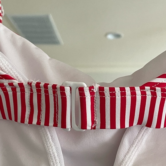 Seafolly Swim Top NWT size 10 - Picture 3 of 8